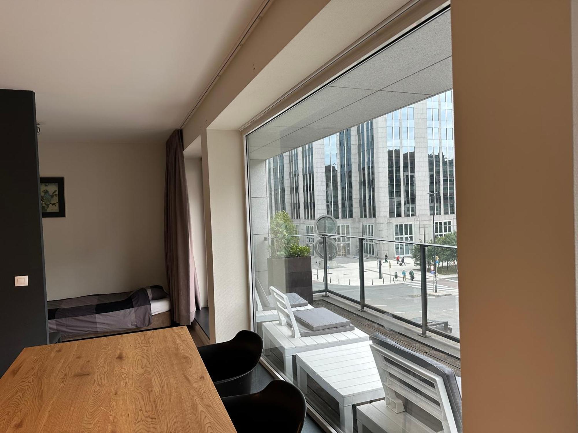 3 Bedroom Apartment In City Center With Balcony View Brussels Luaran gambar